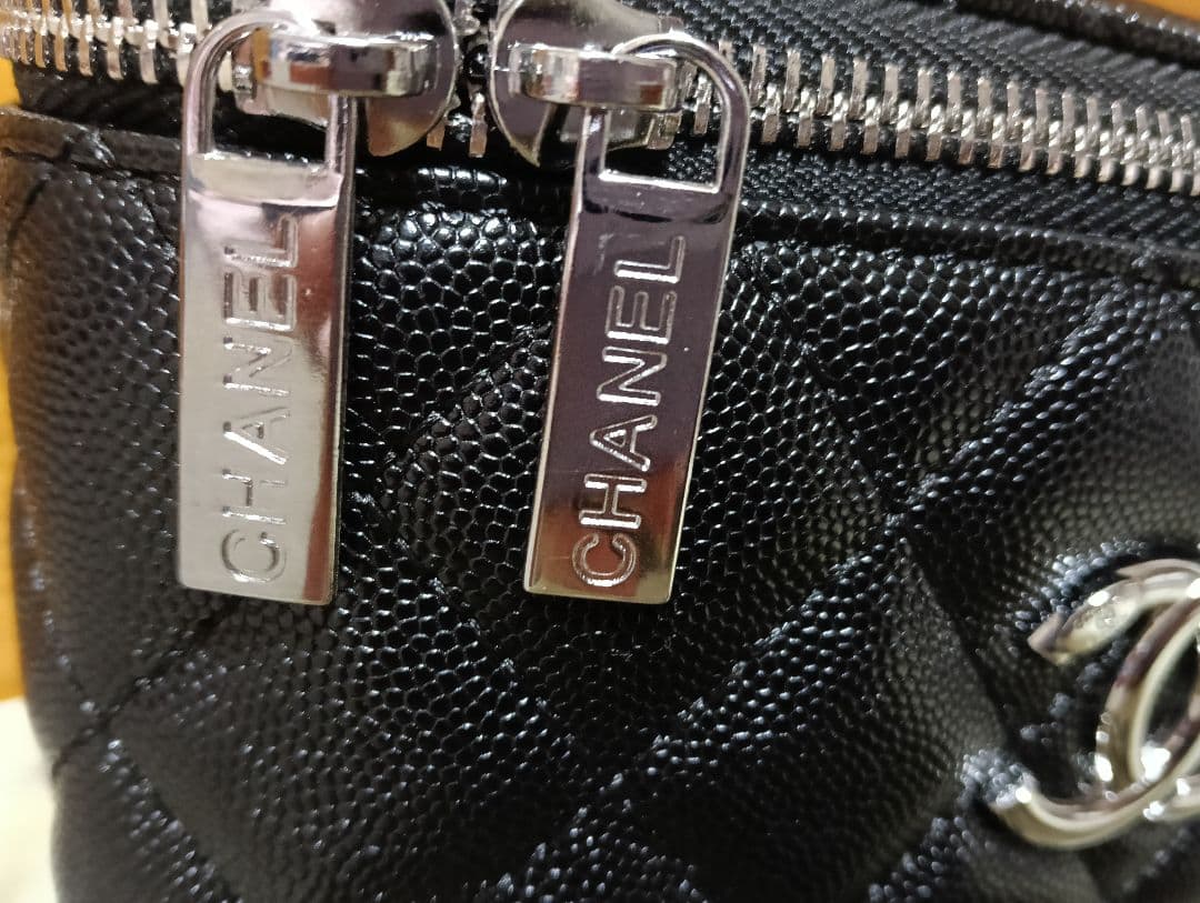 CHANEL　 ノベルティ ブラック キルティング バッグ