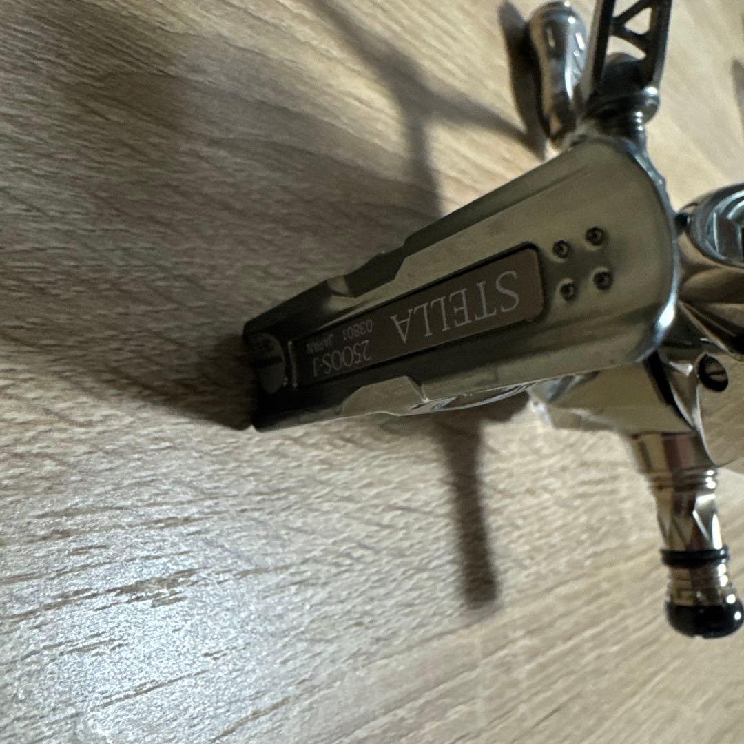 じ*ん様 18ステラ2500S リブレハンドル　機関良好！