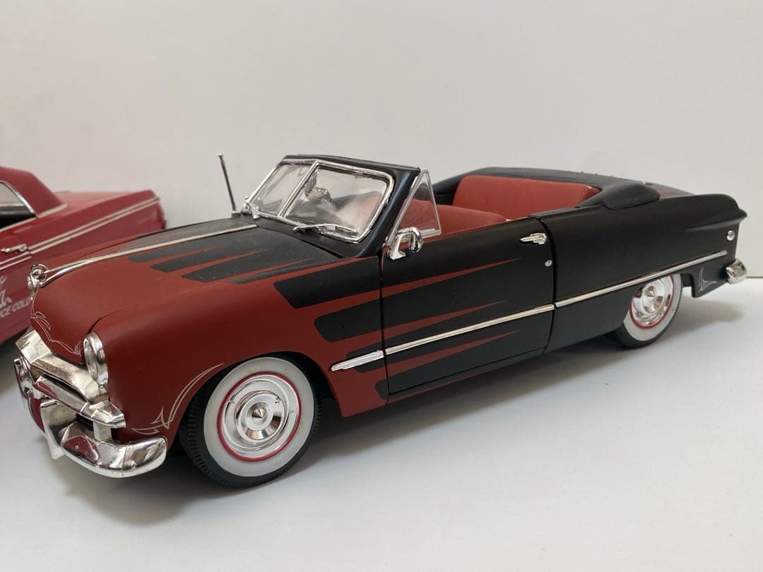 レア！　絶版　1/18 アメ車　ミニカー　フォード　ビクトリア　1950 旧車