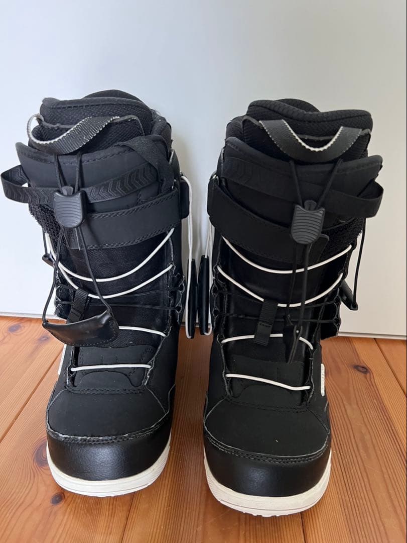 DEELUXE TEAM ID LARA 23.5センチ