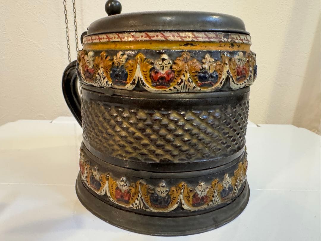 ドイツ製　ビアジョッキー型　抹茶　水指　小林一三　雅俗山荘所蔵