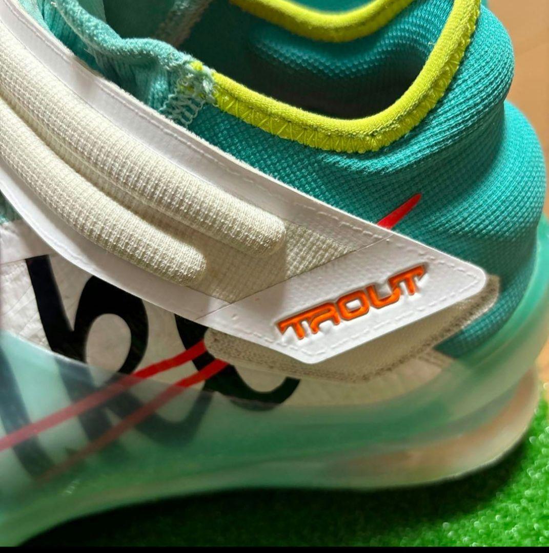 NIKE 野球スパイク マイクトラウトモデル 28.5cm