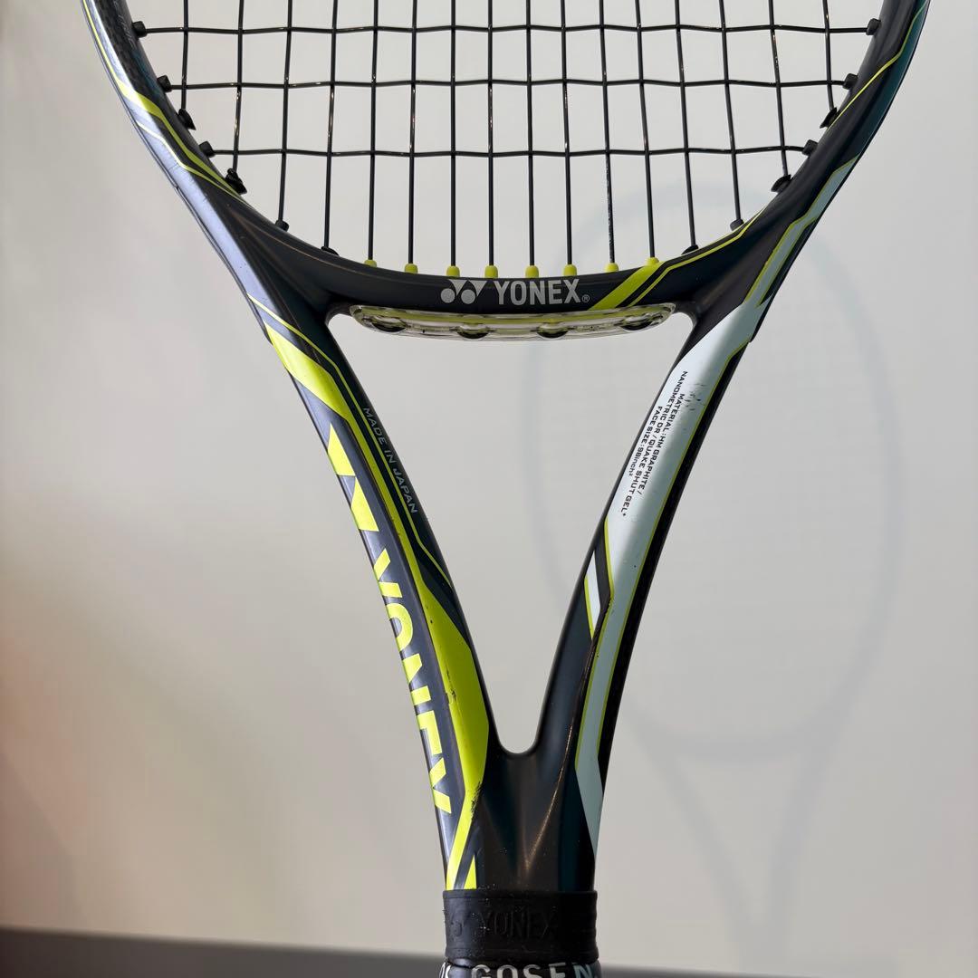 【美品】YONEX ヨネックス EZONE DR100 テニスラケット