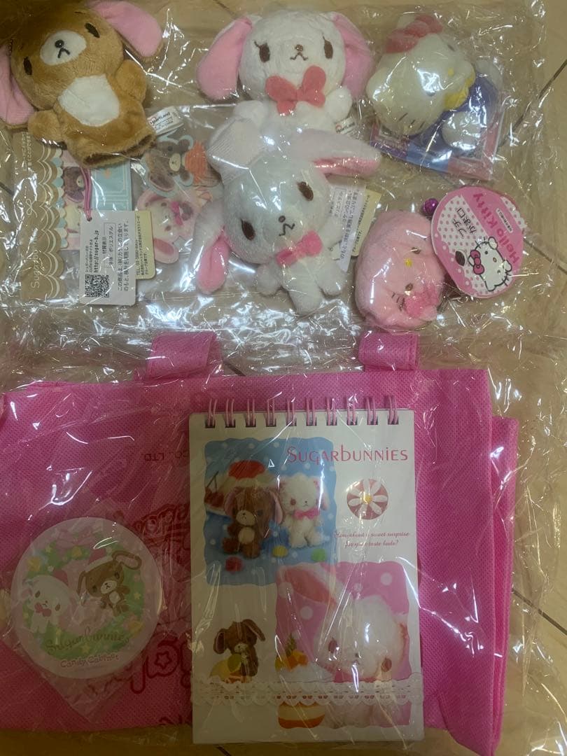 サンリオ　シュガーバニーズ　ぬいぐるみ　マスコットグッズ