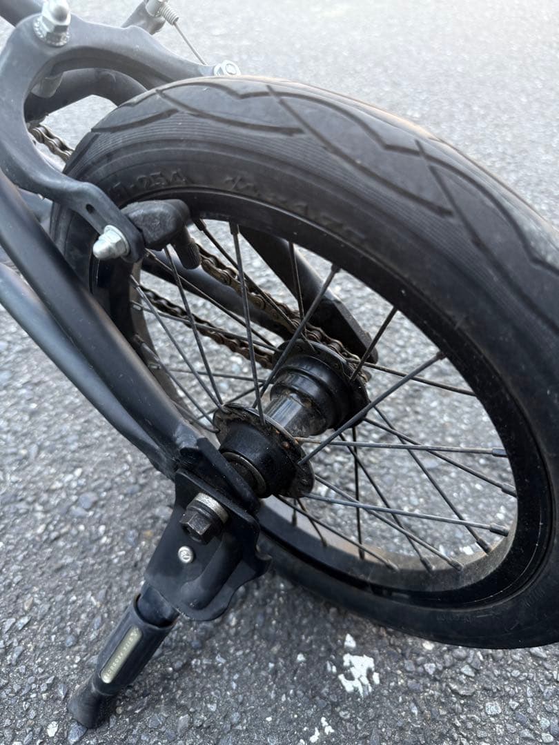 ダーカスワン　レクタス　14インチ（キッズBMX）