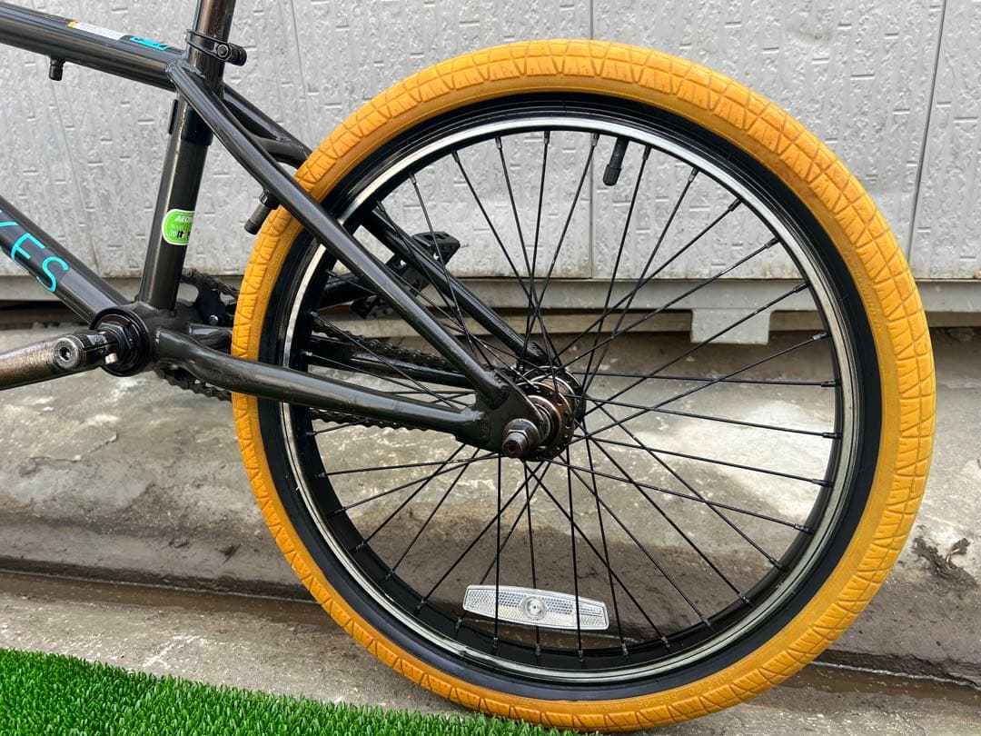 GT BIKES BMX 20インチ