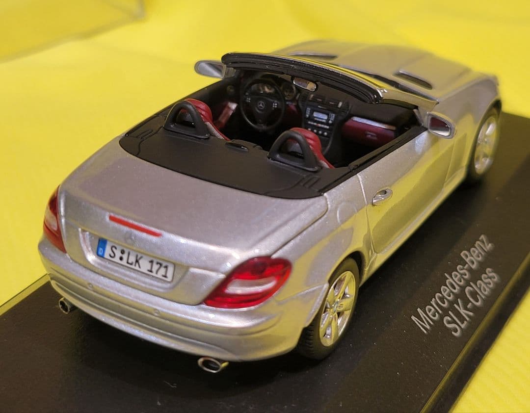 ミニチャンプス　1/43 ベンツ3種3台