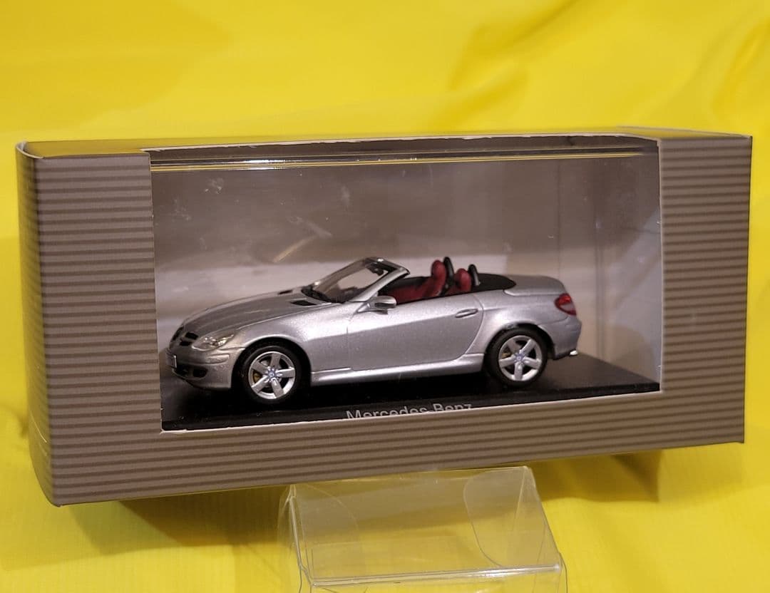 ミニチャンプス　1/43 ベンツ3種3台