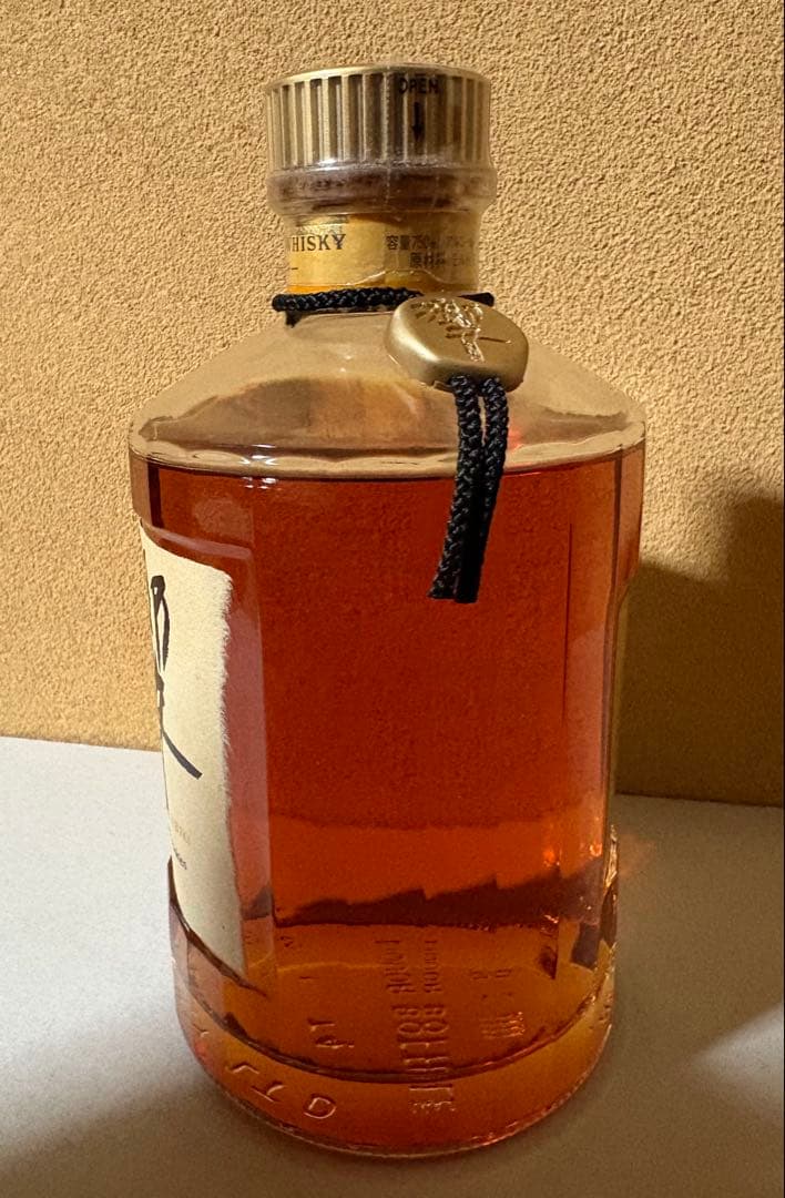 【未開栓】サントリー響 750ml 古酒 向獅子マーク　裏ゴールドラベル