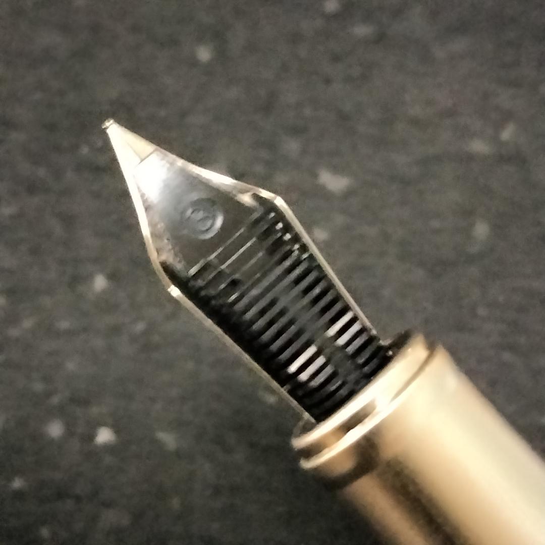 【廃盤 新品未使用】DELTA オロビアンコ ルニーク コンパーニョ万年筆 F