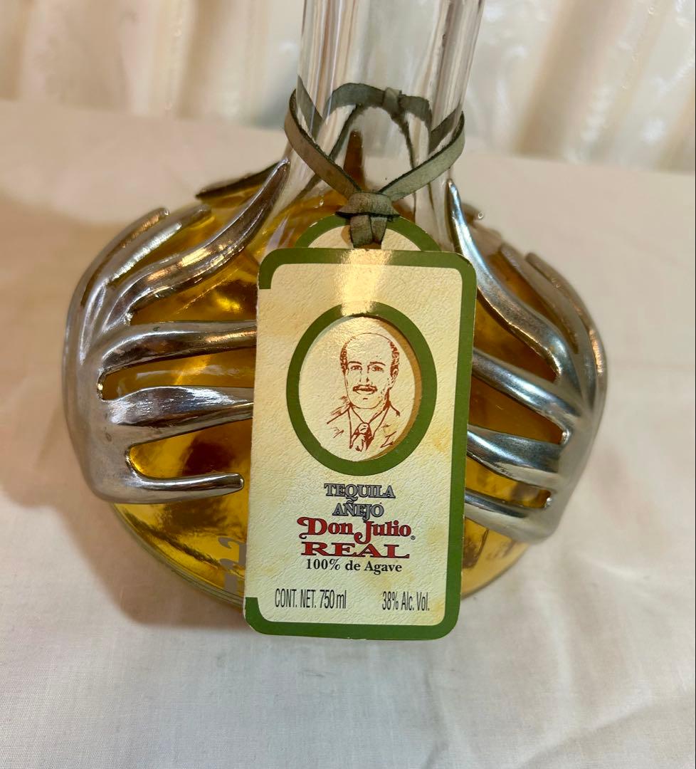 Don Julio REAL テキーラ オリジナルボックス付き　ドンフリオ