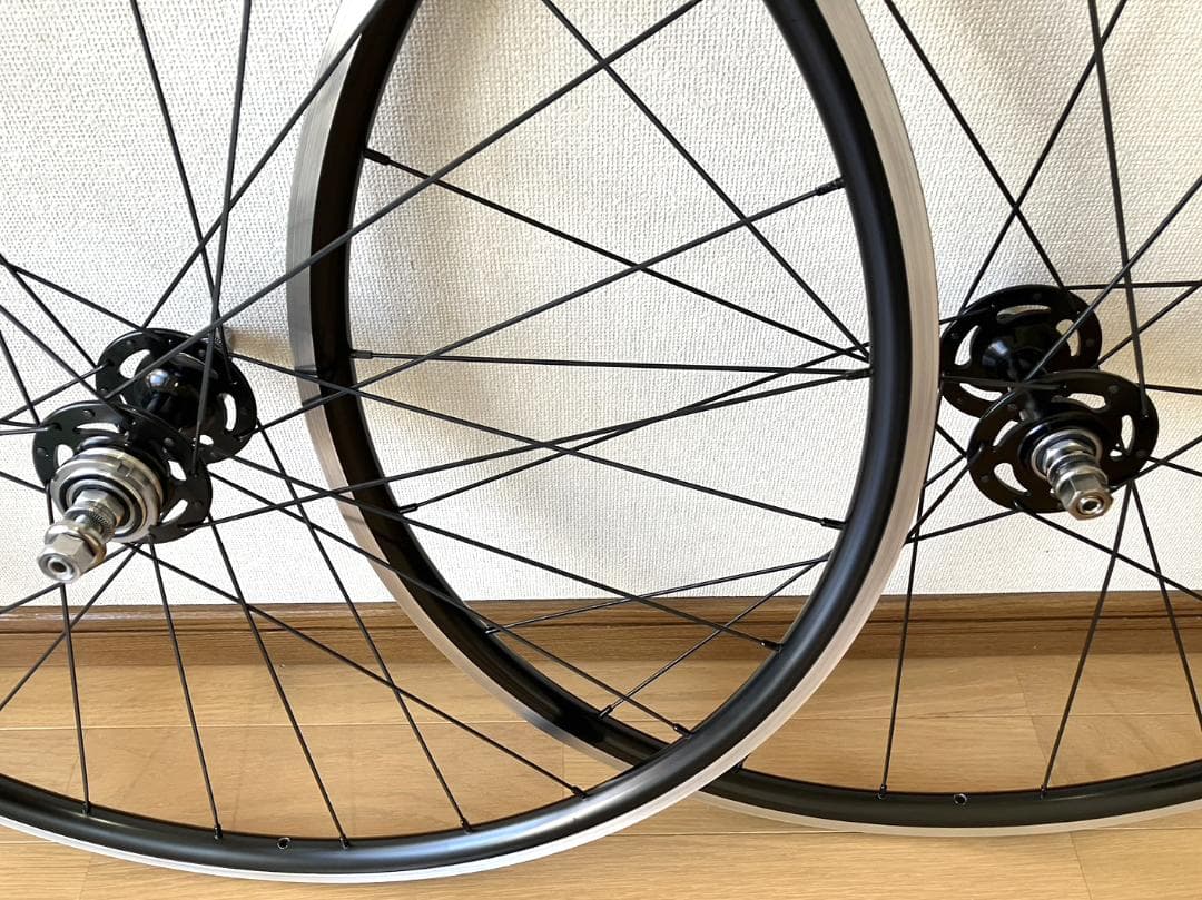 新品同様 ピスト ホイール DT Swiss R460 前後セット ノバテック