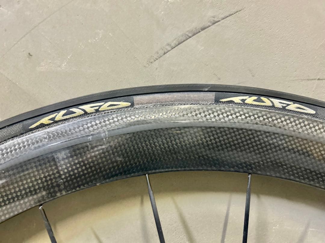 ◆台湾メーカー製の定価18万円程のカーボンホイール＆タイヤ後輪】重量1.07kg