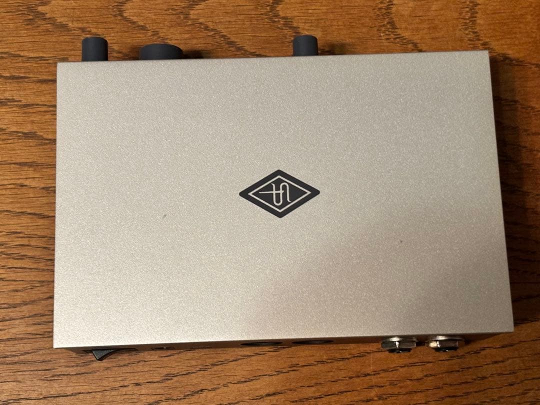 極美品Universal Audio Volt 2 オーディオインターフェース
