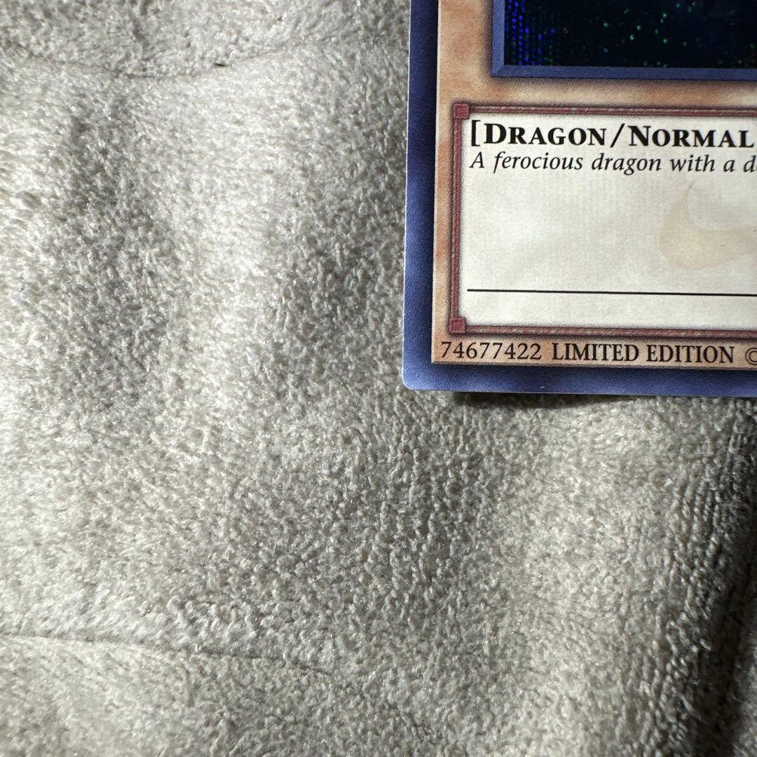 キ*リ様 真紅眼の黒竜 ナイキコラボ NKC1-EN002 シークレットレア