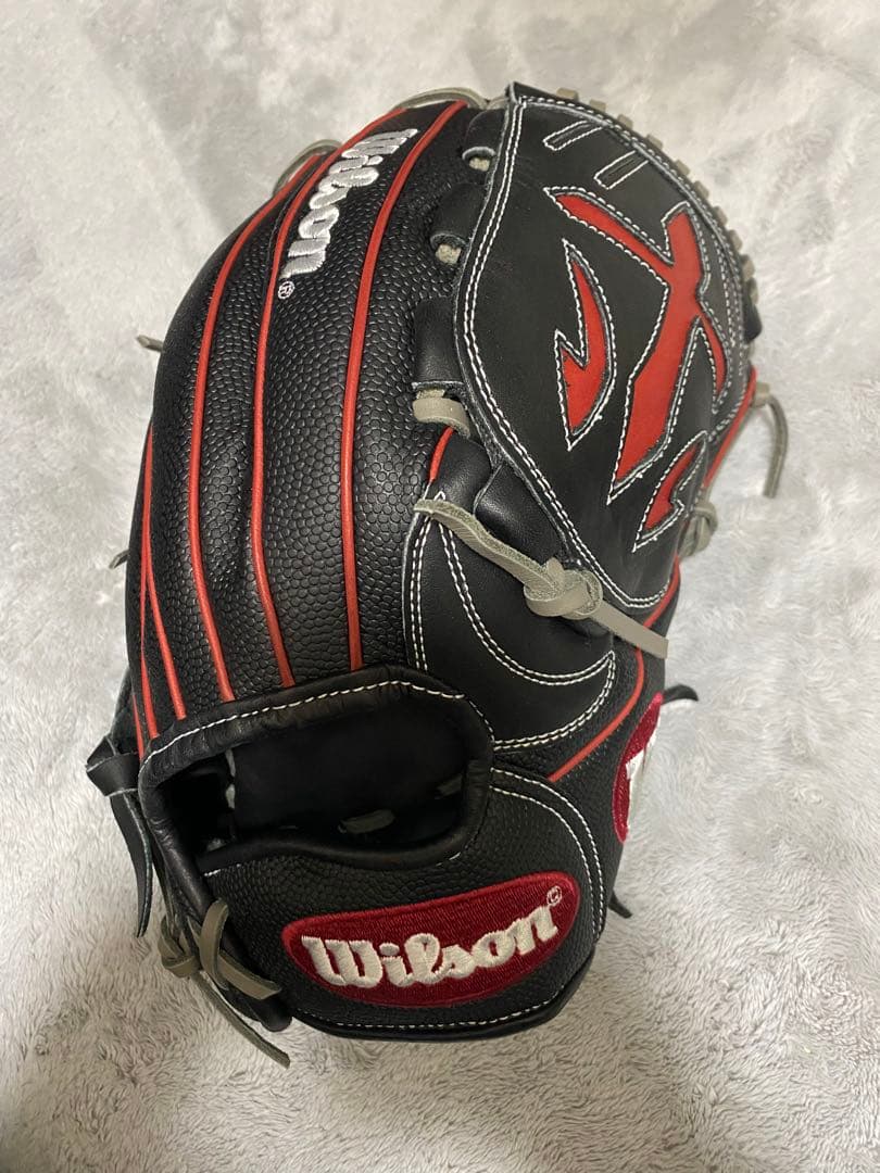 Wilson ウィルソン 軟式グローブ 黒/赤　投手用　コユニ　MLB