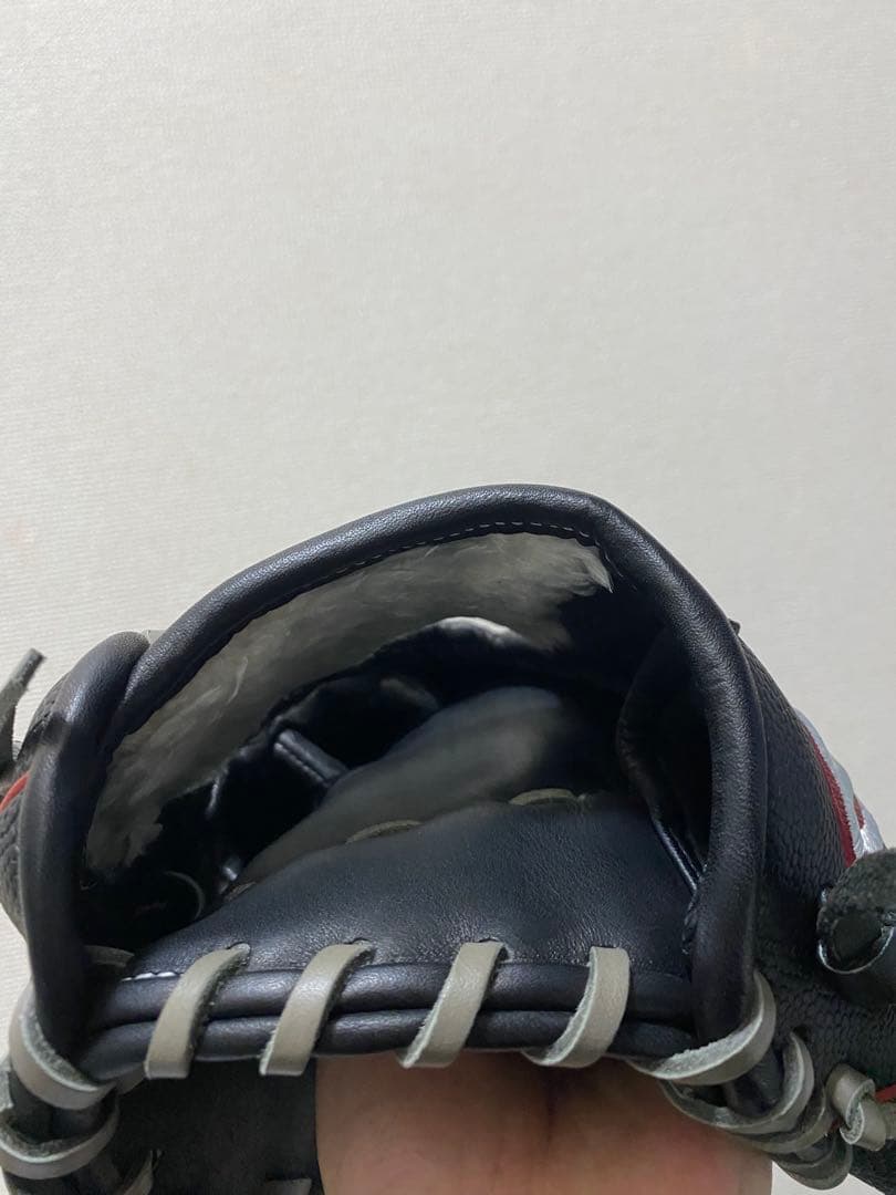 Wilson ウィルソン 軟式グローブ 黒/赤　投手用　コユニ　MLB