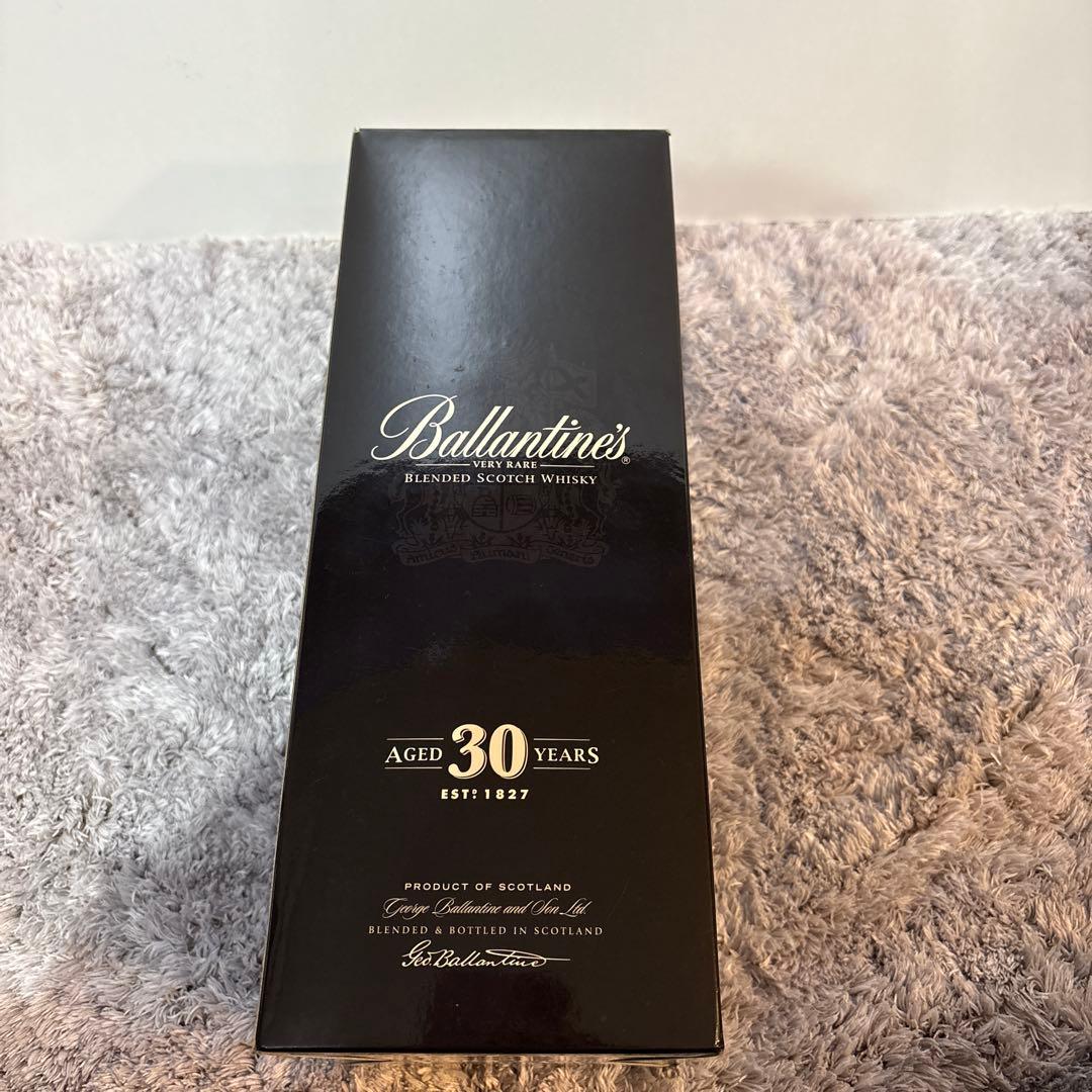 訳あり　新品未開封　バランタイン 30年　レア　木箱　ウイスキー