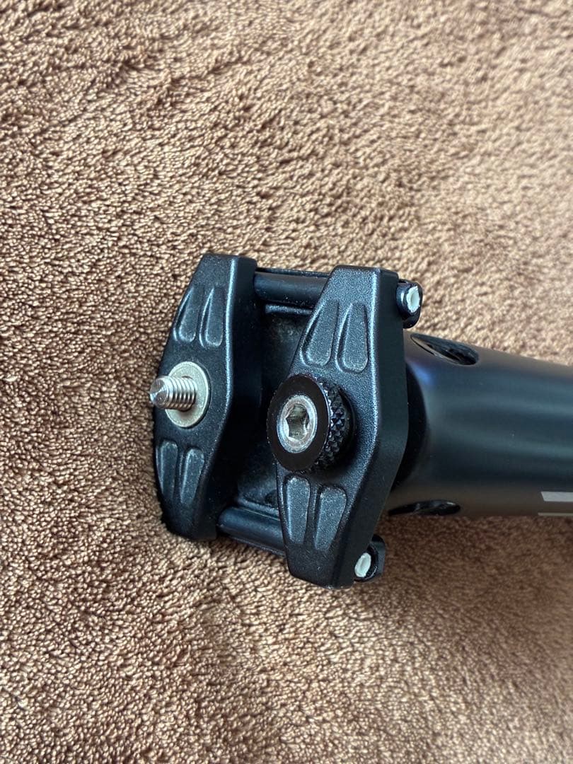 DEDA SUPERLEGGERO 27.2mm カーボンシートポスト