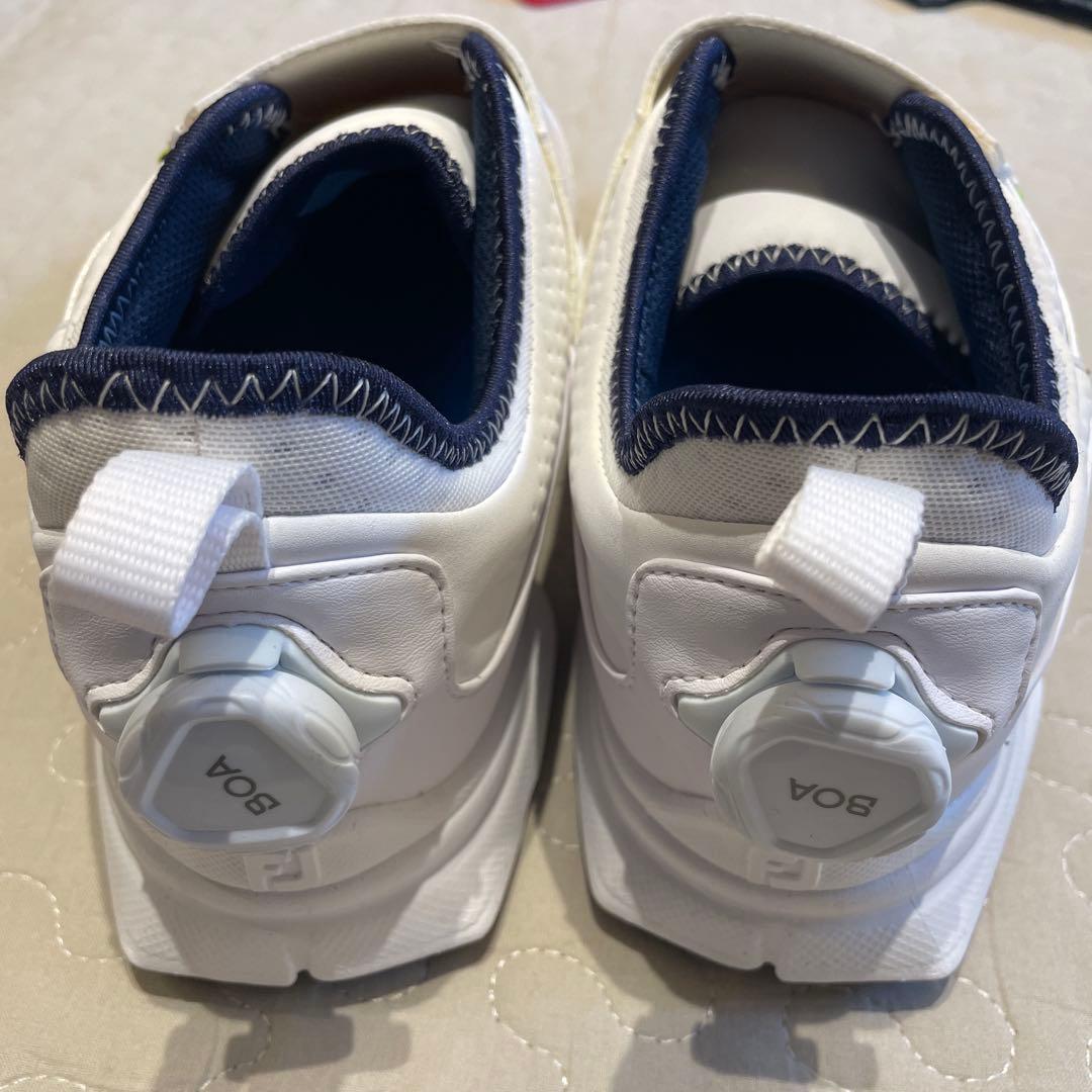 激安最終！新春セール！激安新品！FJゴルフシューズ ホワイト25.5