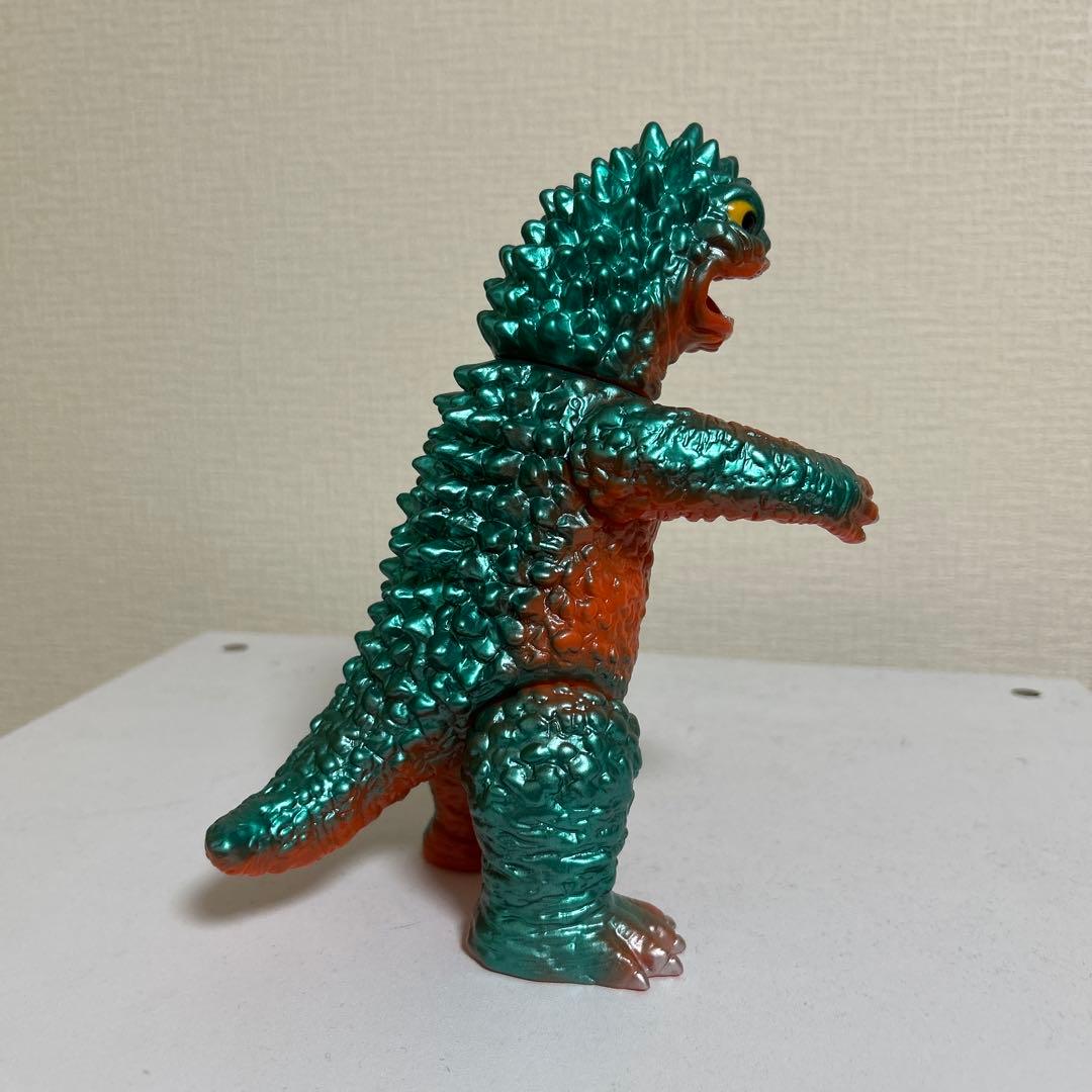 ブルマァク マグラー