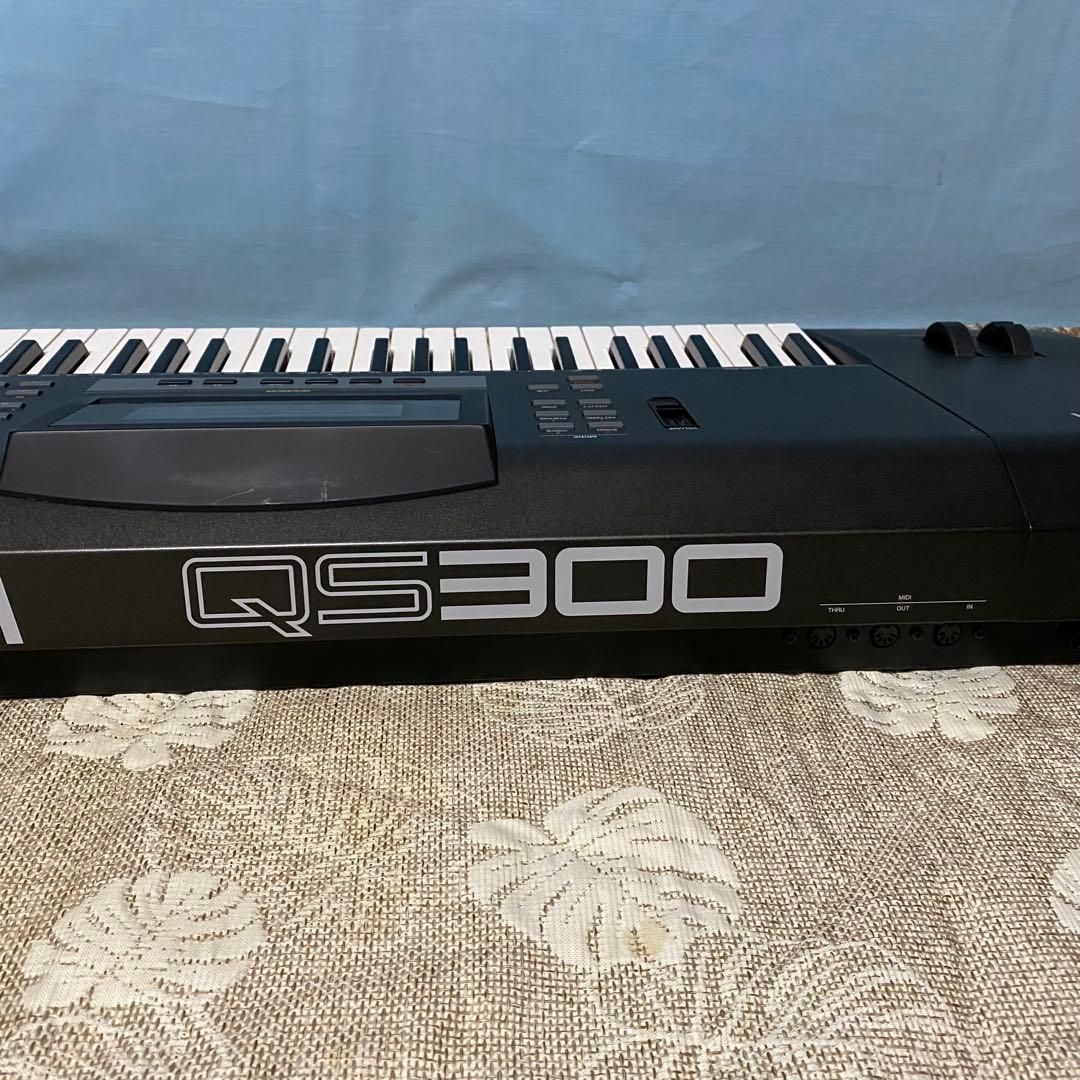 【訳あり】YAMAHA シンセサイザー QS300 ハードケース付
