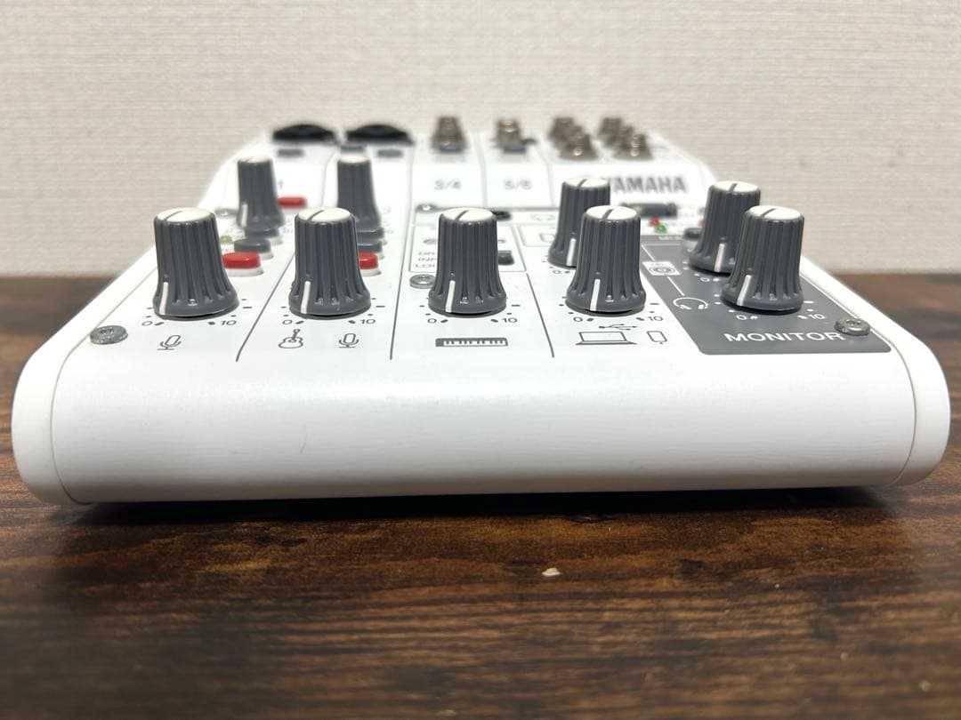 YAMAHA AG06MK2 オーディオインターフェース／ケース付き