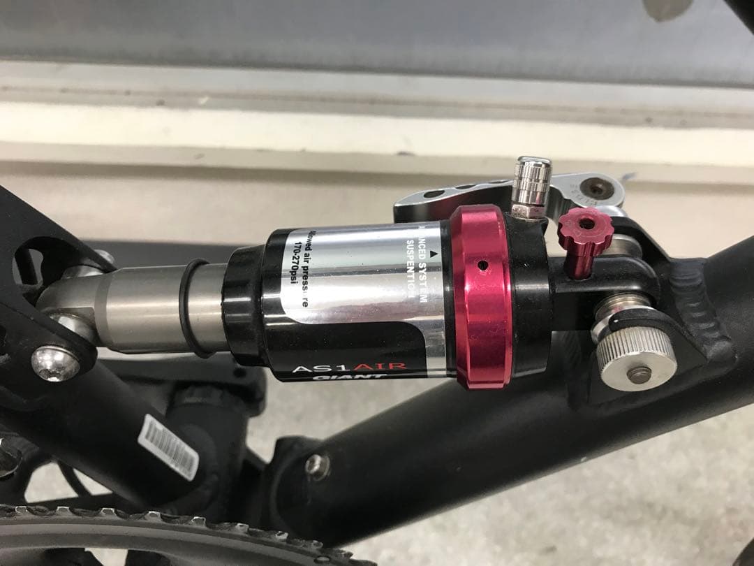 自転車本体 GIANT MR4