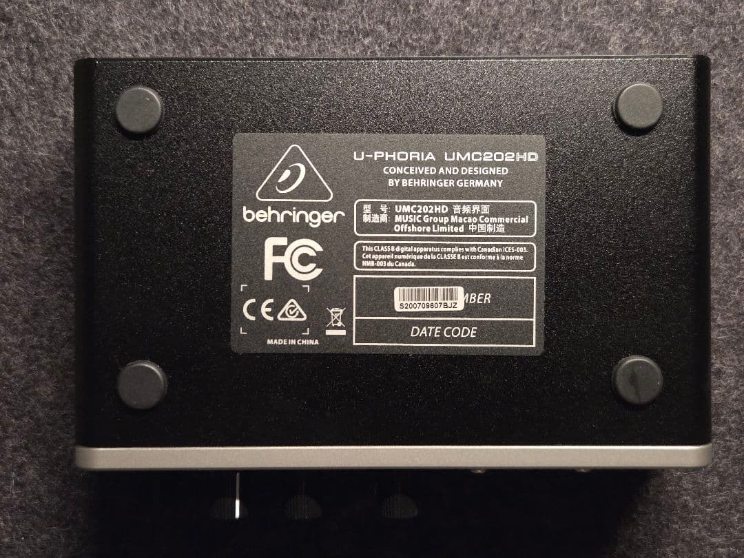 【美品】Behringer U-PHORIA UMC202HD