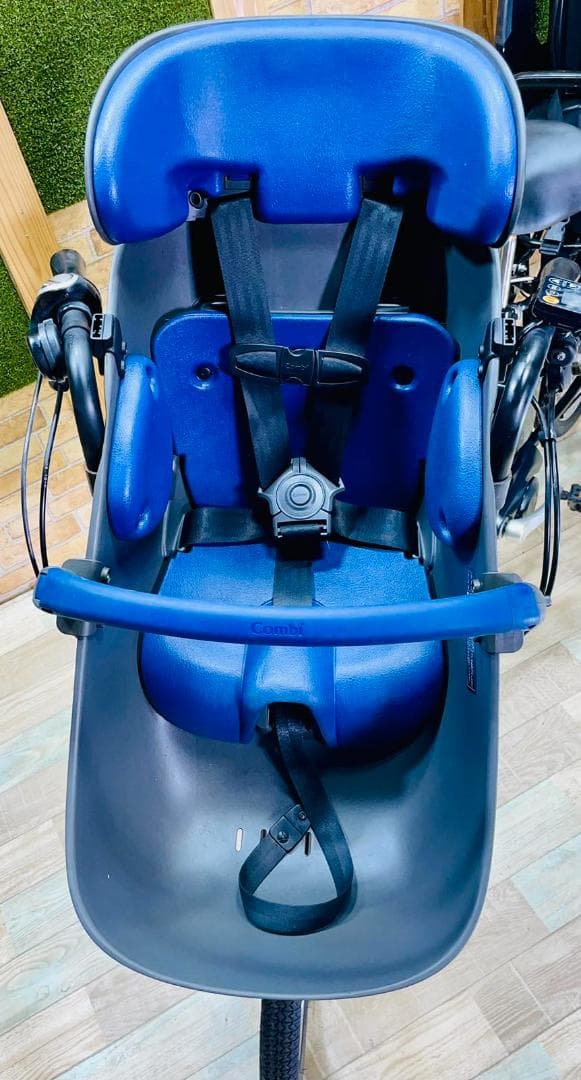 2018 マット系ブラック　ギュット　子供乗せ電動アシスト自転車 ZH2050