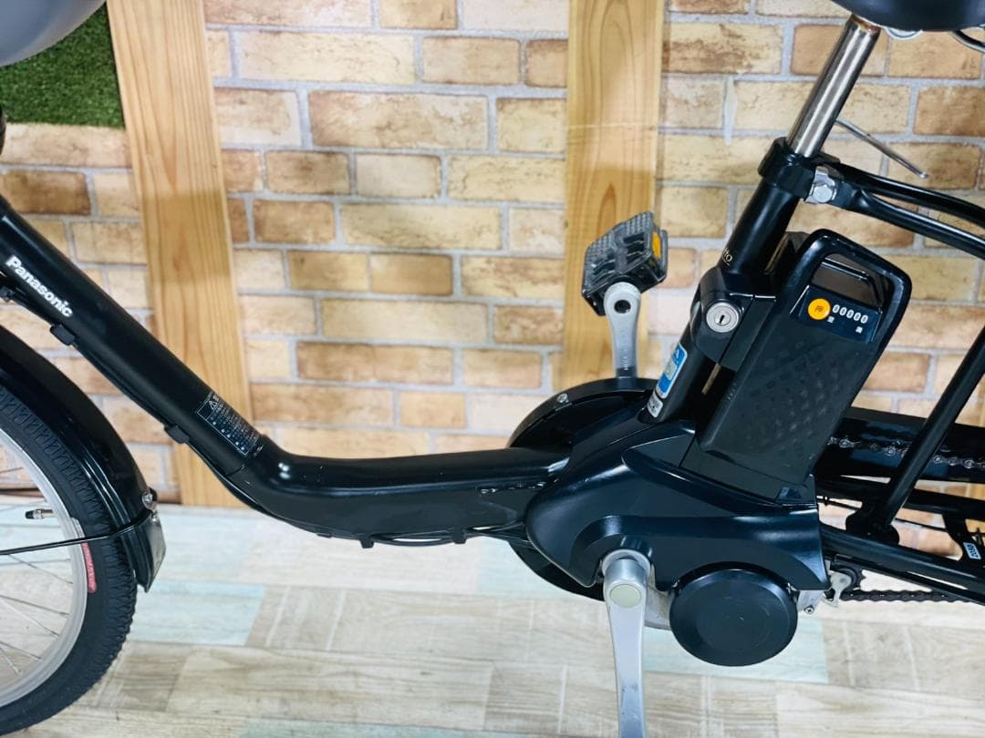 2018 マット系ブラック　ギュット　子供乗せ電動アシスト自転車 ZH2050