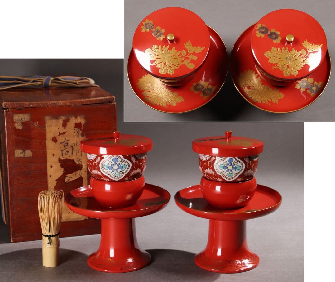 M674/ 時代木製漆器 菊に波金銀蒔絵朱塗茶台一対 伊万里赤絵茶器付 金銀切金