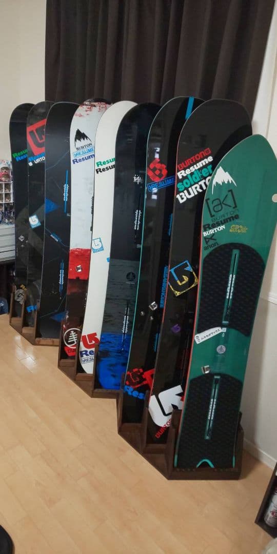 スノーボードスタンドラック　２本用 右側用　カラー　ウォルナット