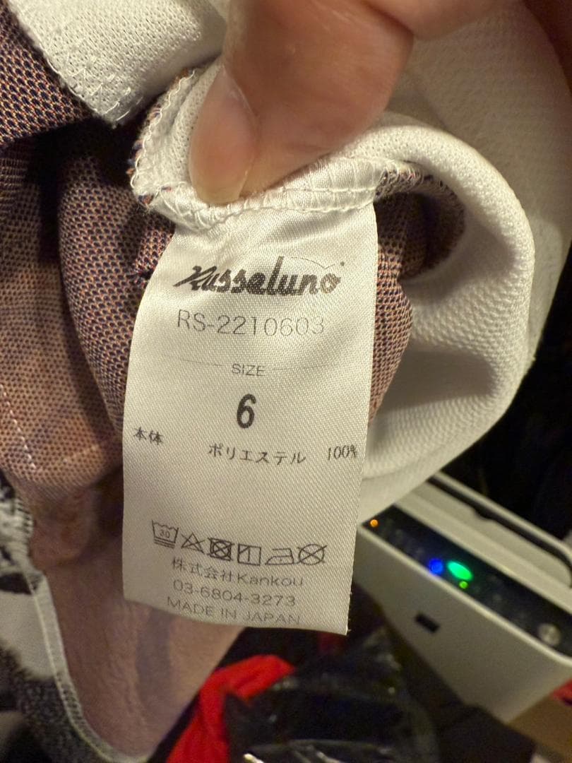 ラッセルノ LEGENDS JQ BOX HIGHNECK TEE 　サイズ6