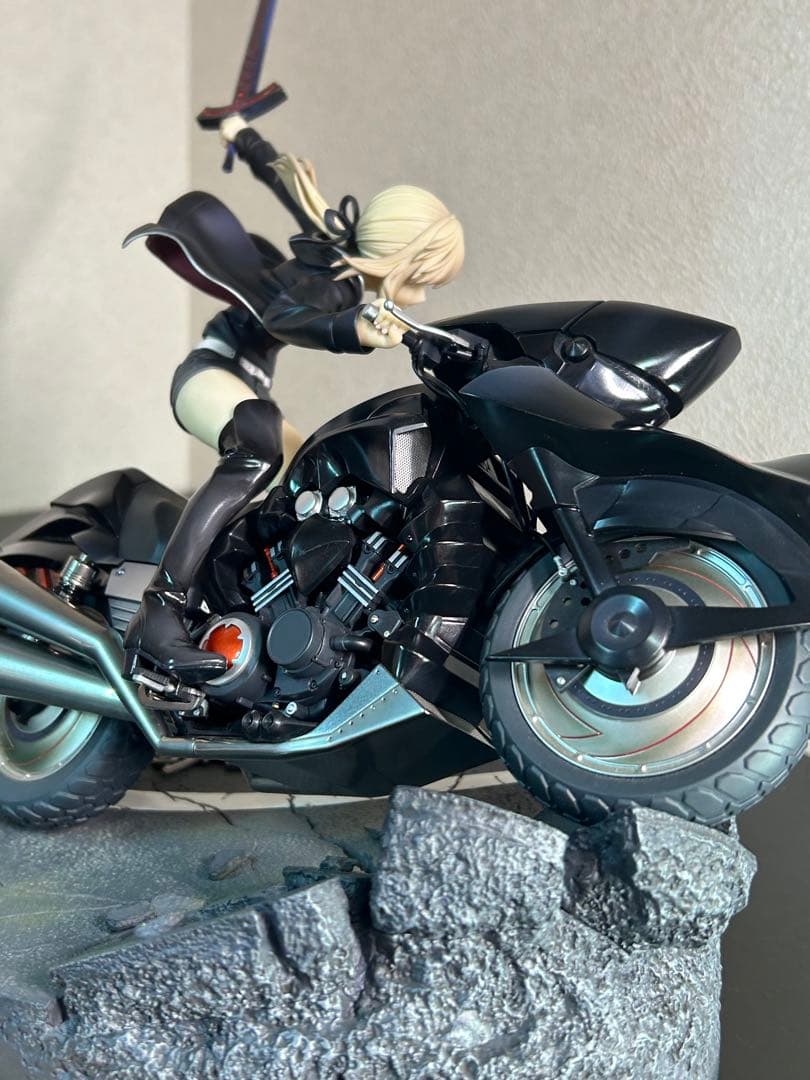 Fate アルトリア・ペンドラゴン〔オルタ〕＆キュイラッシェ・ノワール　欠品有