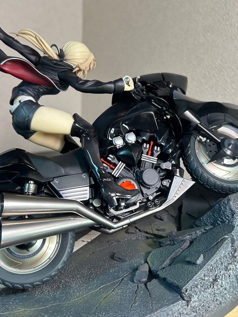 Fate アルトリア・ペンドラゴン〔オルタ〕＆キュイラッシェ・ノワール　欠品有