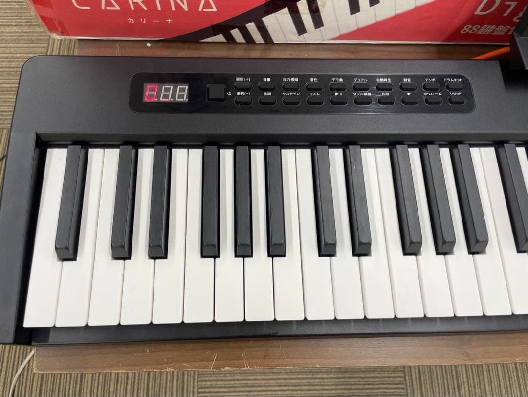 電子ピアノ　88鍵盤　充電タイプ　スリム軽量 ブラック
