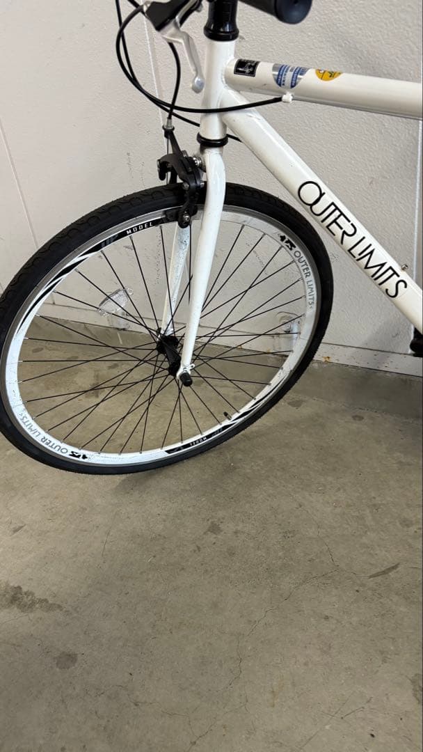 【神奈川県平塚市直接取引】アウターリミッツ　クロスバイク