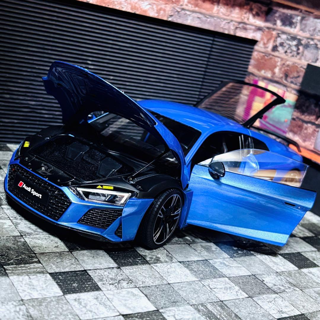 1/18 KENGFAI アウディ R8 V10 PLUS 2021