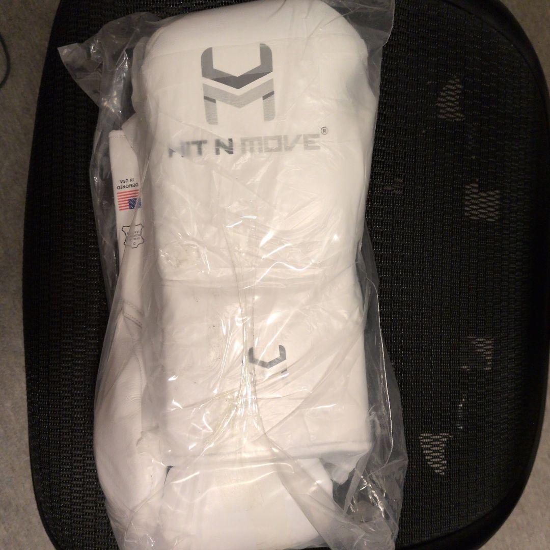 新品 hit n move 馬毛グローブ 白 16オンス