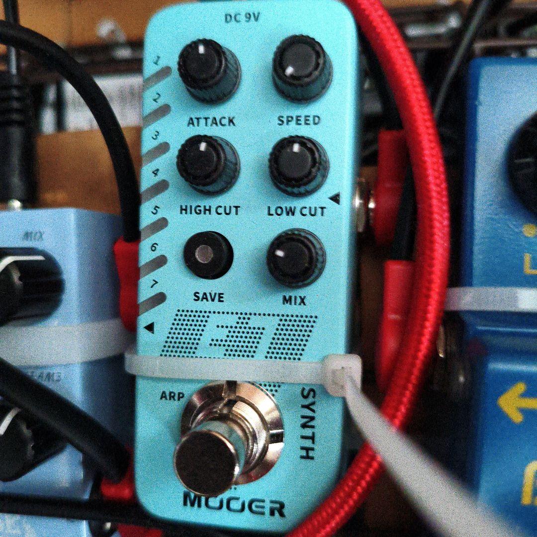Mooer E7 ギターシンセ