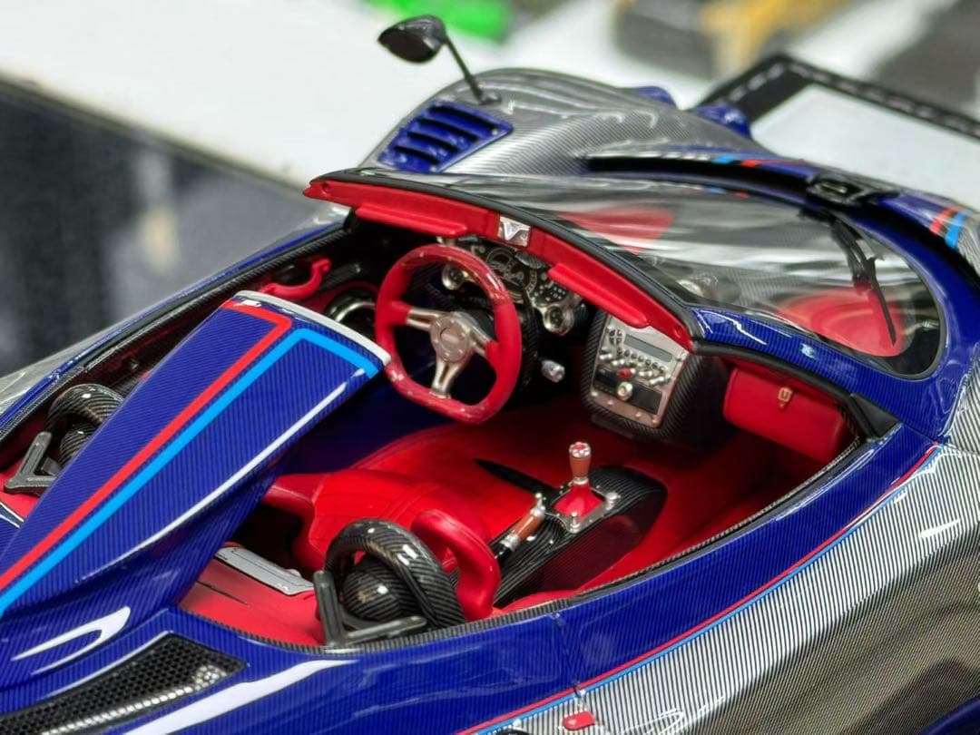 新発売 希少 HH モデル 1/18 パガーニ ゾンダ 76140ミニカー