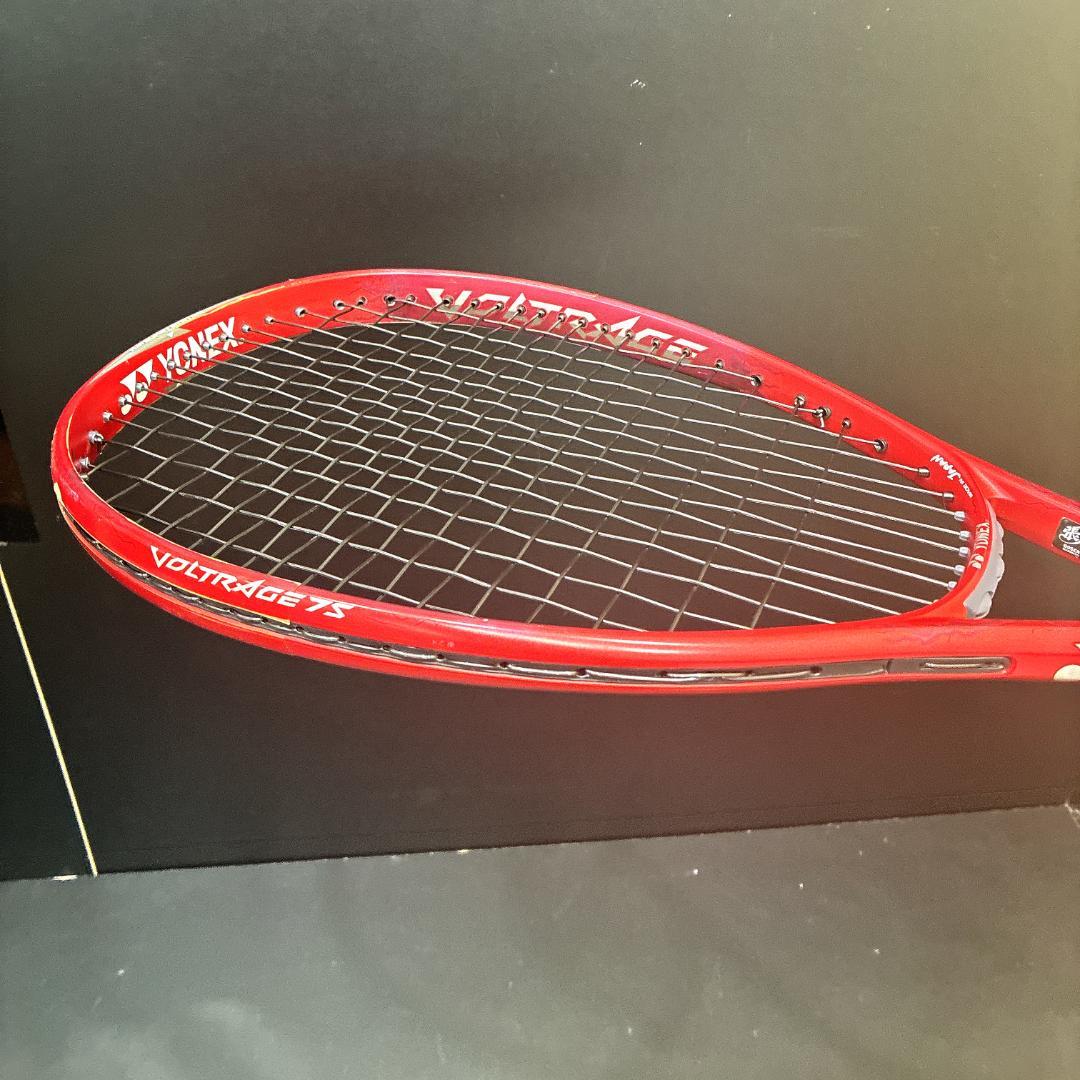 YONEX VOLTRAGE 7S ヨネックス　ボルトレイジ　紅　軟式ラケット