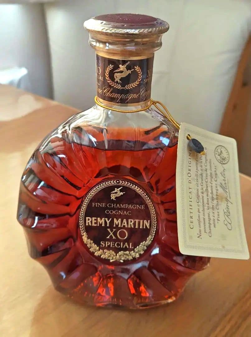 レミーマルタン XO スペシャル 旧ボトル　ナンバー有り！！