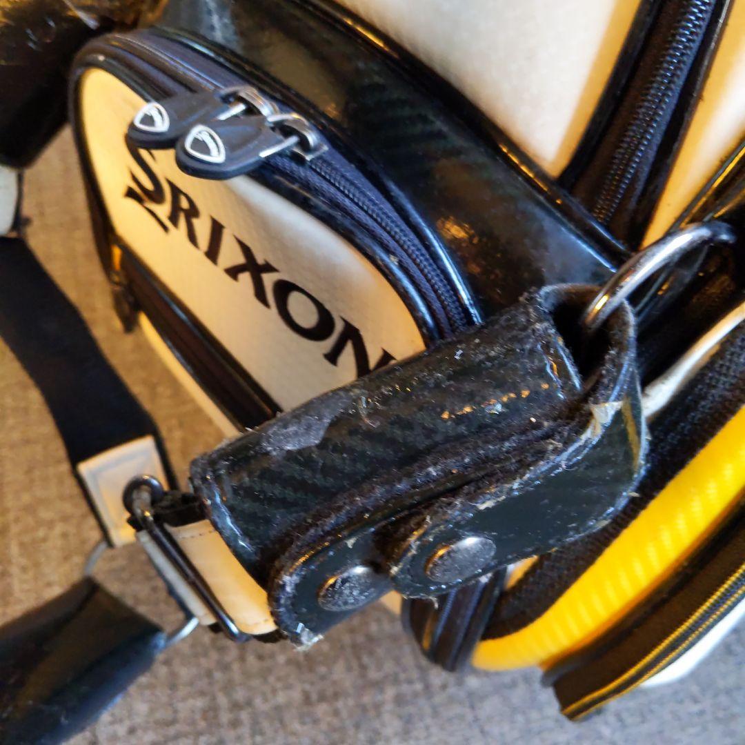 スリクソン　ツアーモデル　キャディバック