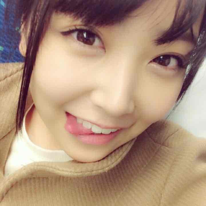 白間美瑠 生写真