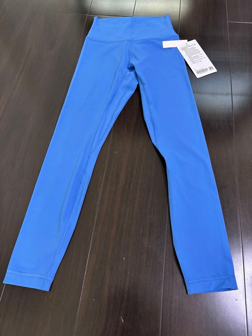 Lululemon Align™ハイライズパンツ24インチアジアフィットPOOL