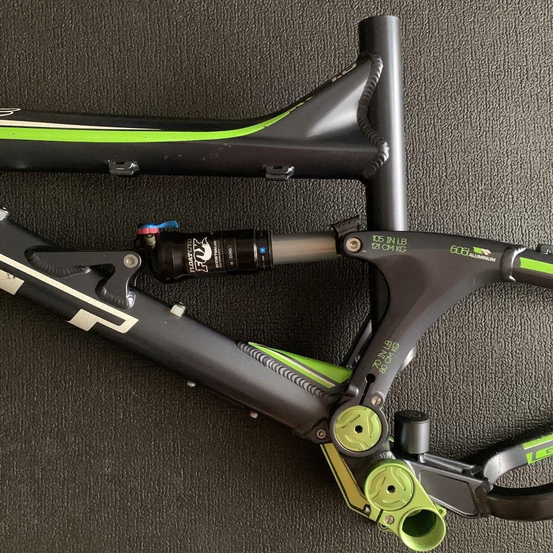 GT Force フレーム　Sサイズ GT ジーティー