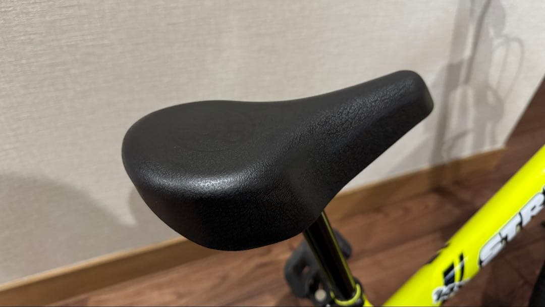 ストライダー 14x イエロー 本体