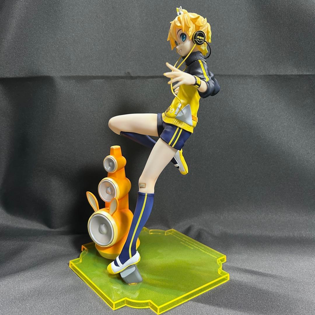 鏡音レン スタイリッシュエナジーL Ver. 1/7スケールフィギュア